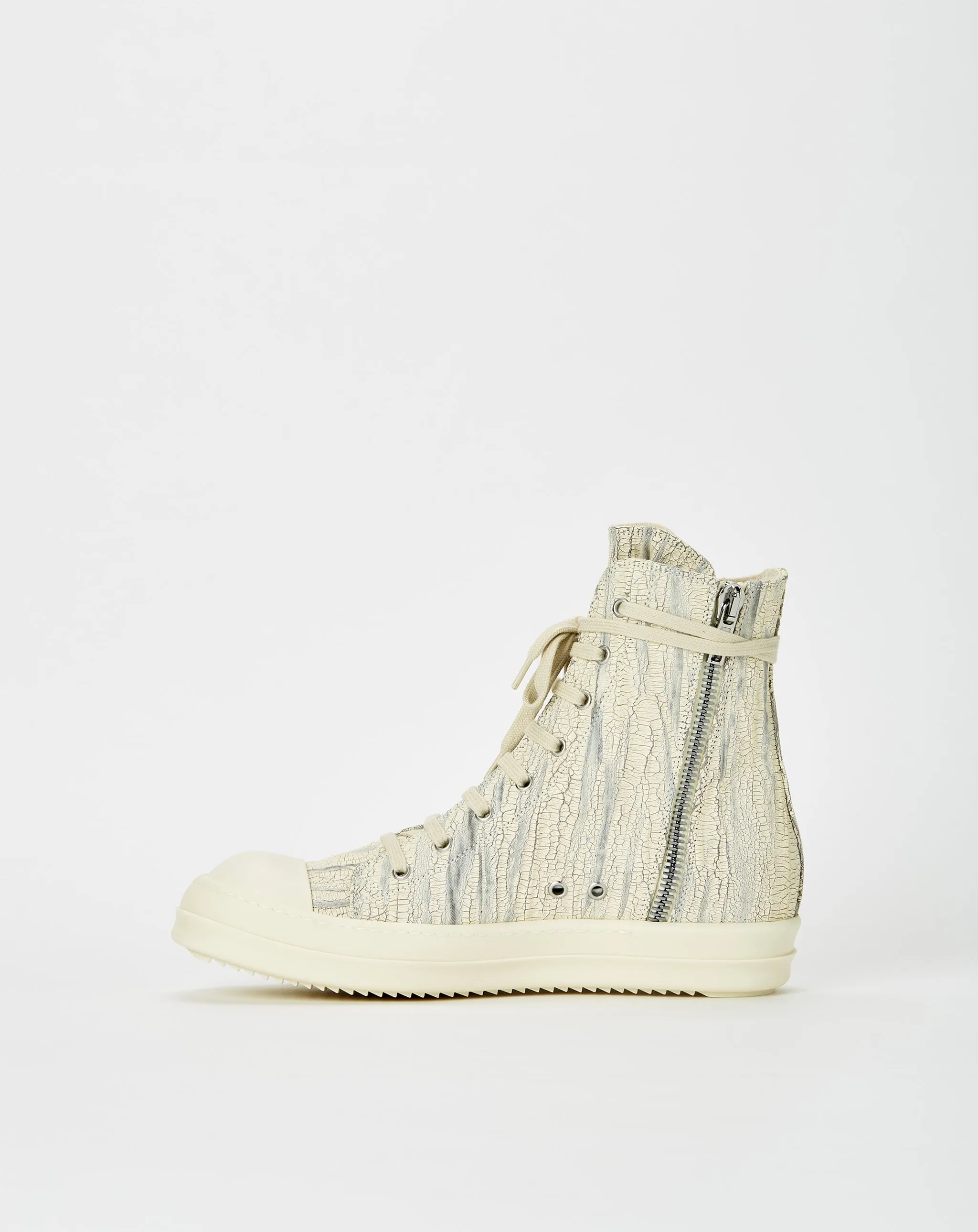 Sneaks Megacrust