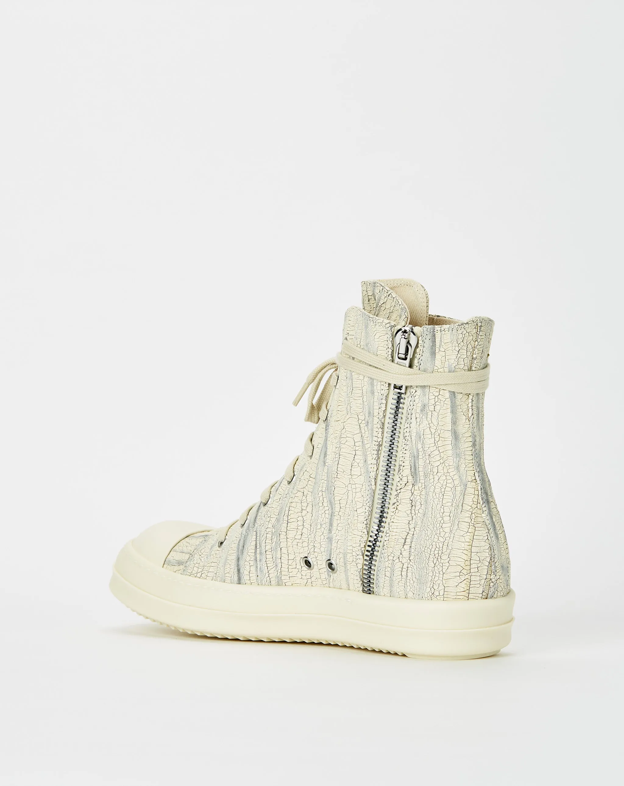 Sneaks Megacrust