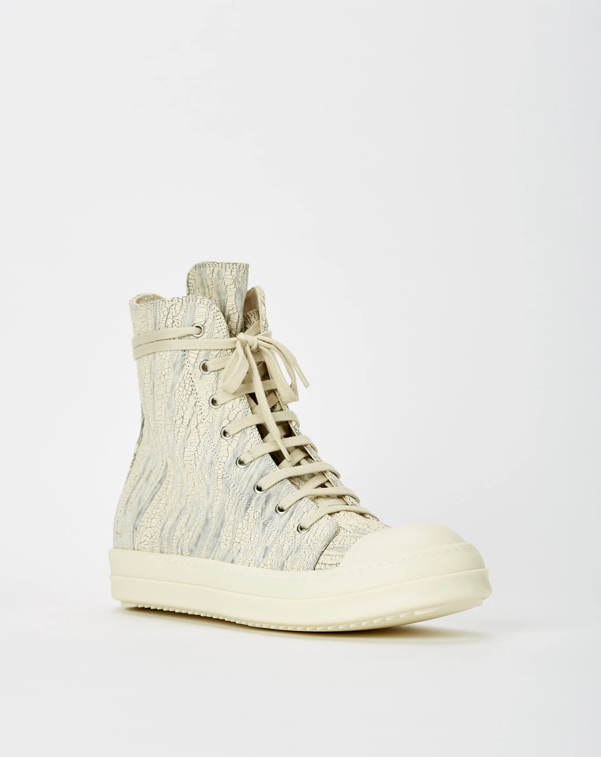 Sneaks Megacrust