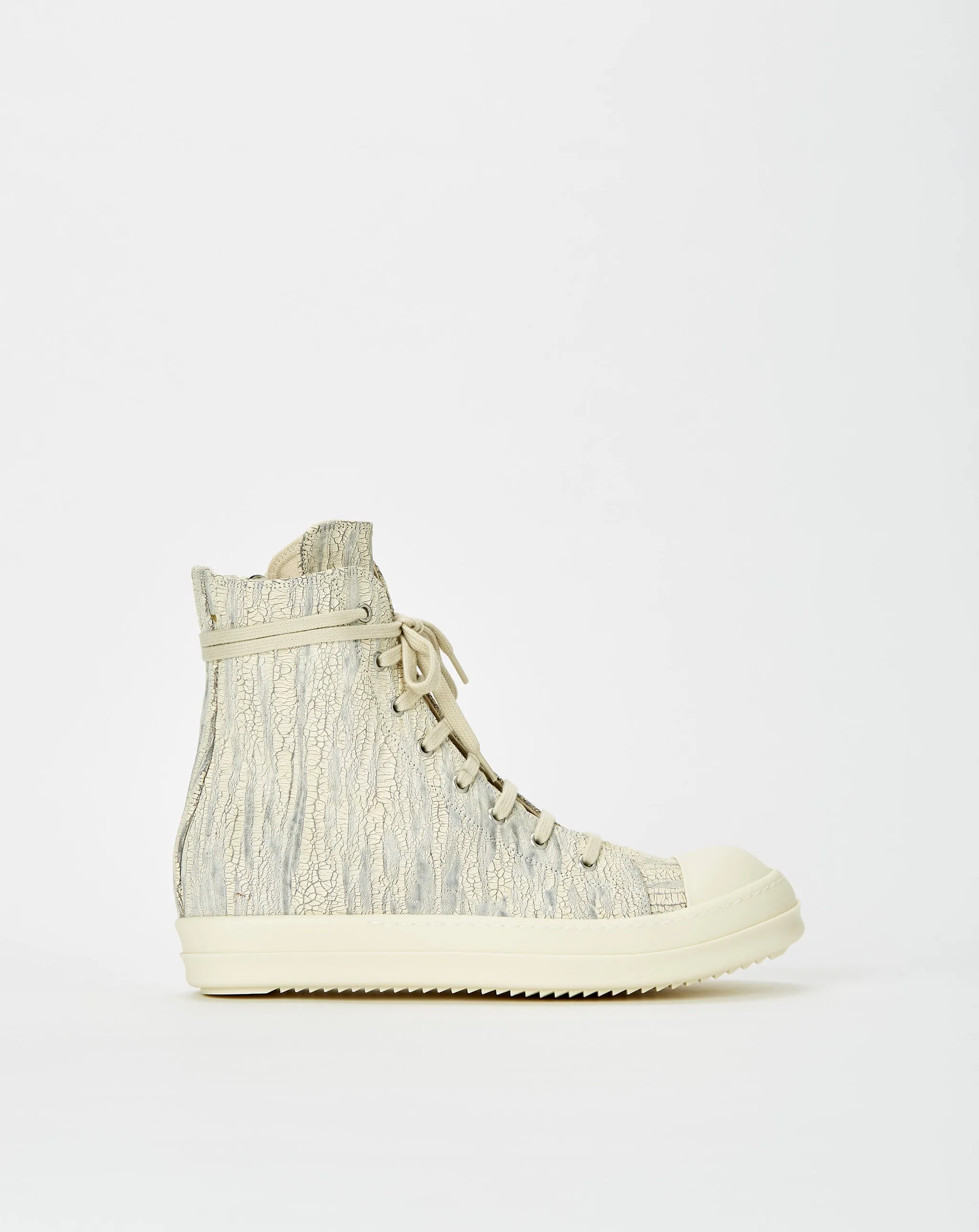 Sneaks Megacrust