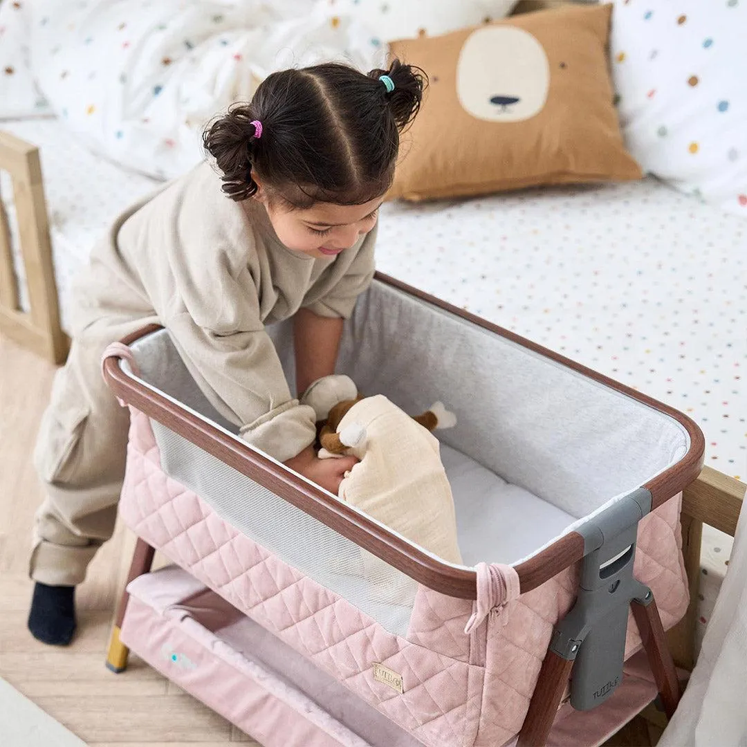 Tutti Bambini Cozee Luxe Mini Me Crib - Walnut/Blush
